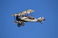 Scale Doppeldecker am Modellflugplatz Bockflie&szlig;